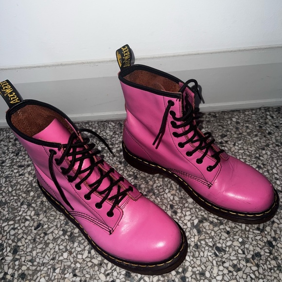 Pink Dr. Marten boots size 8 - Picture 4 of 6